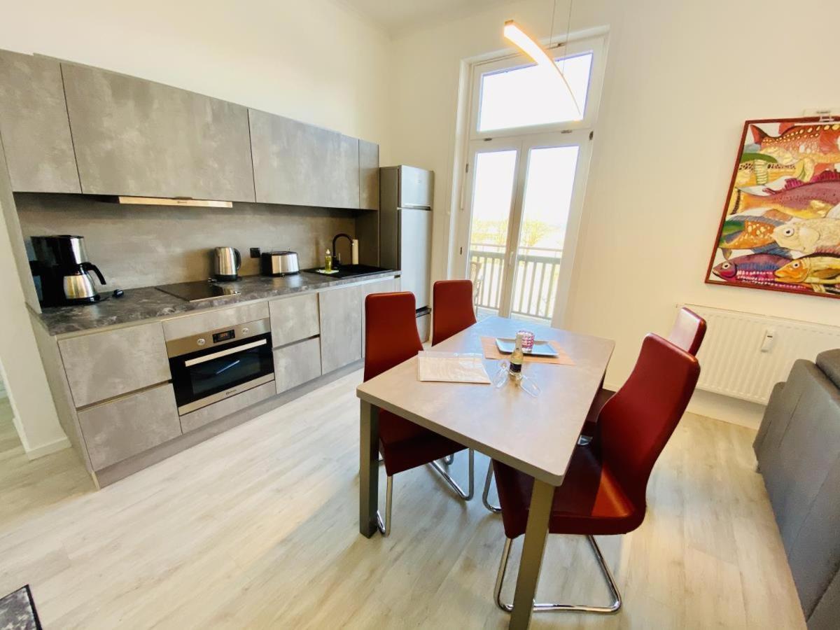 Apartament Berringer, Barsch, Direkt An Der Promenade Rostock Zewnętrze zdjęcie